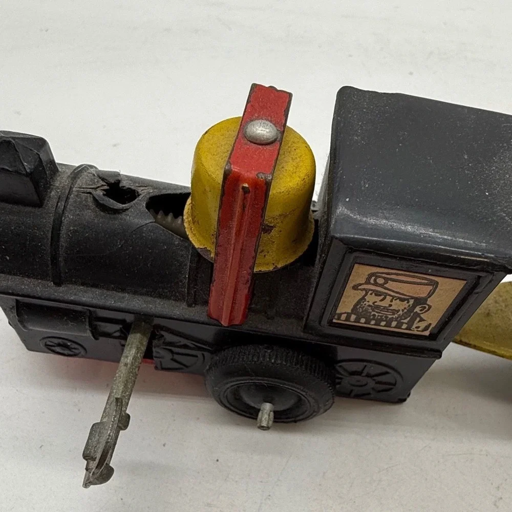 Vintage Wind Up Tin‎ Litho Comic Western Zig Zag Train Toy Set Locomotive Cars